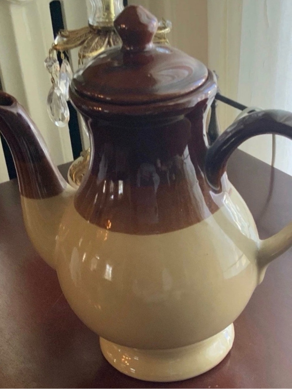 Two-Tone Ceramic Coffee Pot - Brown and Cream